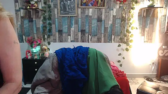 KarimaSarabe online show from September 2025 08:03:01 PM