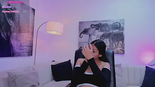 Snapshot of Ary_7 chatting on March 2025 11:50:01 AM Ary 7 online show from March 2025 11:50:01 AM