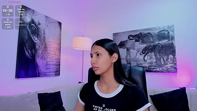 Snapshot of Ary_7 chatting on November 2025 11:36:02 AM Ary 7 online show from November 2025 11:36:02 AM