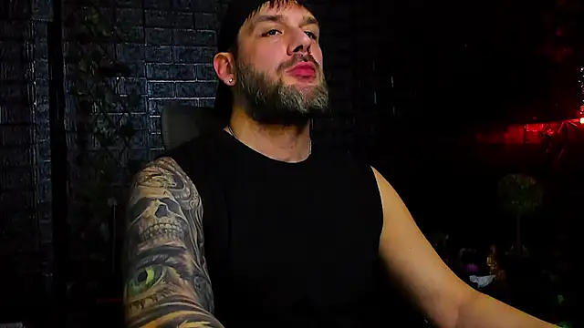 LexXHardy online show from November 2025 02:33:01 AM