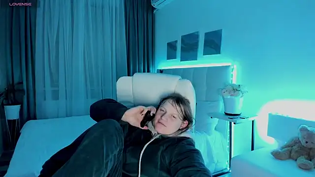 Kathlyn  Heath online show from February 2025 06:36:02 PM