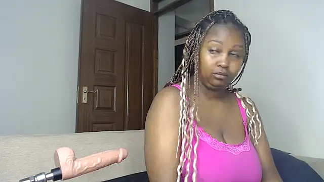 Snapshot of NIKKIE_LOVE chatting on June 2026 06:24:02 AM NIKKIE LOVE online show from June 2026 06:24:02 AM