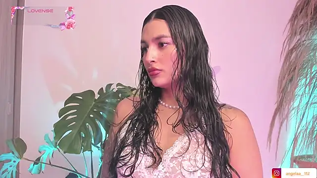 Anngel 1 online show from October 2025 05:13:02 PM