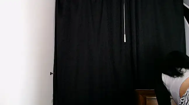 Snapshot of Isa_Maiden1 chatting on March 2025 09:48:02 PM Isa Maiden1 online show from March 2025 09:48:02 PM