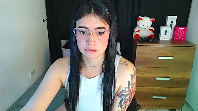 Snapshot of Isa_Maiden1 chatting on September 2025 02:19:01 PM Isa Maiden1 online show from September 2025 02:19:01 PM