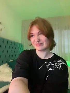  Chlo  e online show from March 2025 05:08:01 AM