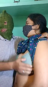 Snapshot of hotty_Sexy-couple chatting on December 2024 12:33:01 PM hotty Sexy-couple online show from December 2024 12:33:01 PM