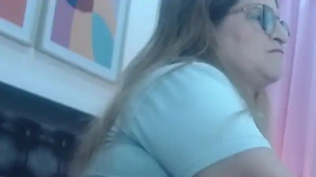 Snapshot of sandra_20 chatting on November 2025 11:32:02 AM sandra 20 online show from November 2025 11:32:02 AM