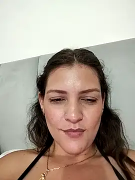 Snapshot of Mia_Hampton chatting on March 2025 12:27:01 AM Mia Hampton online show from March 2025 12:27:01 AM