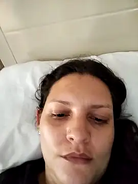 Snapshot of Mia_Hampton chatting on September 2025 03:59:02 PM Mia Hampton online show from September 2025 03:59:02 PM