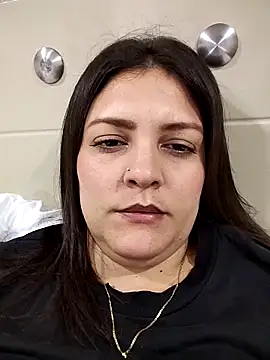 Snapshot of Mia_Hampton chatting on September 2025 12:37:02 AM Mia Hampton online show from September 2025 12:37:02 AM