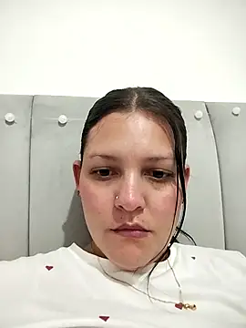 Mia Hampton online show from April 2026 09:01:02 PM