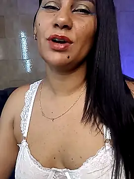 Snapshot of Leticia_goddes chatting on March 2025 11:05:02 PM Leticia goddes online show from March 2025 11:05:02 PM