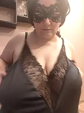 Zielonooka38 online show from February 2026 10:57:02 PM