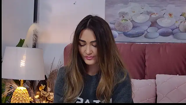 Snapshot of NicolLopeze chatting on January 2025 12:30:01 PM NicolLopeze online show from January 2025 12:30:01 PM