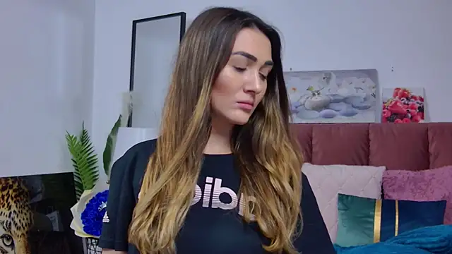 Snapshot of NicolLopeze chatting on March 2025 04:14:01 PM NicolLopeze online show from March 2025 04:14:01 PM