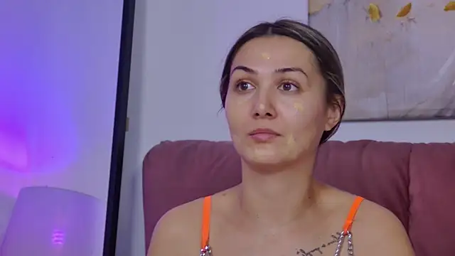 Snapshot of NicolLopeze chatting on October 2025 01:53:02 PM NicolLopeze online show from October 2025 01:53:02 PM