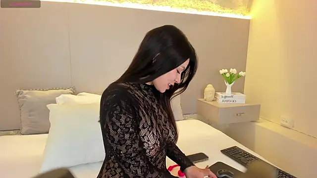 ValeriaGarcia online show from February 2026 12:13:02 PM