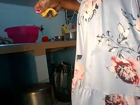 Snapshot of Eminent_Ride chatting on November 2025 07:23:01 PM Eminent Ride online show from November 2025 07:23:01 PM