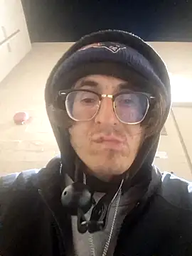 shaved online show from November 2025 06:13:01 AM