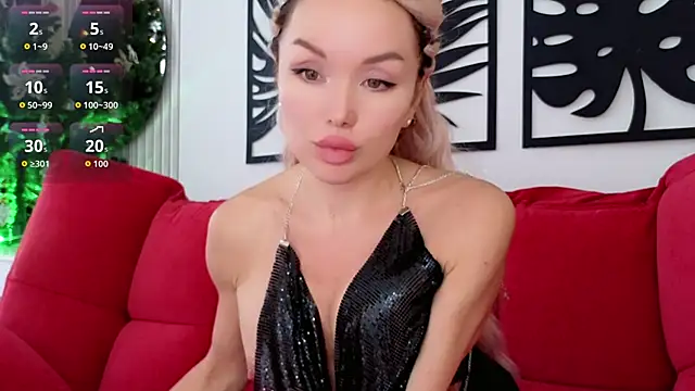 WhiteBunny online show from December 2025 08:01:02 AM