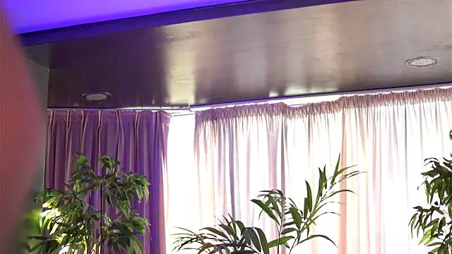 Snapshot of HotSkinnyX chatting on September 2025 06:15:02 AM HotSkinnyX online show from September 2025 06:15:02 AM