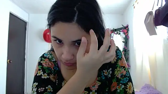 InocentHeaven1 online show from February 2025 12:55:02 PM