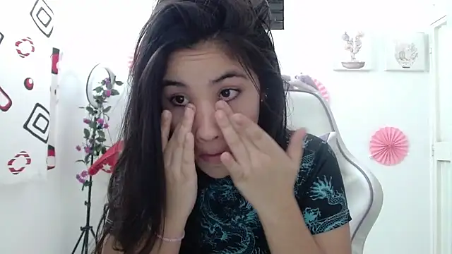 InocentHeaven1 online show from October 2025 01:29:01 PM