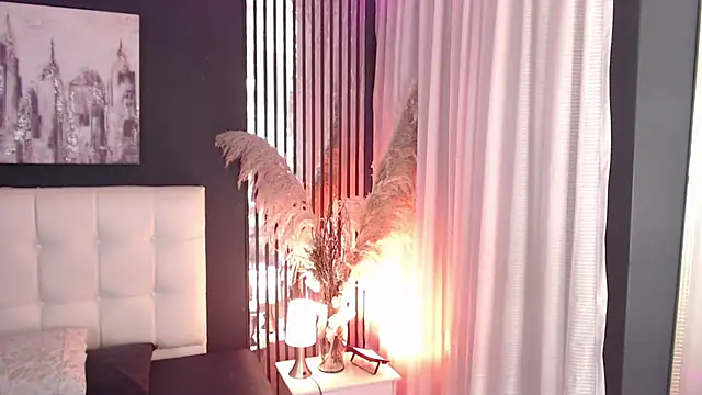 LiaVillalobos online show from March 2026 12:08:01 PM