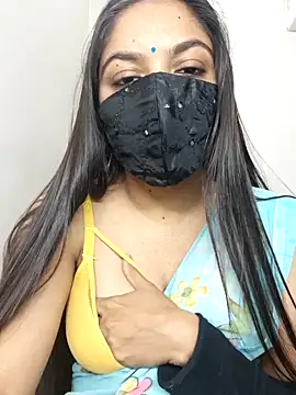 Snapshot of _desigori chatting on January 2026 03:43:01 AM desigori online show from January 2026 03:43:01 AM