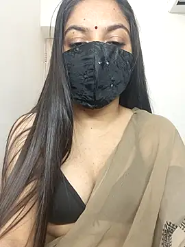 Snapshot of _desigori chatting on January 2026 03:42:02 AM desigori online show from January 2026 03:42:02 AM