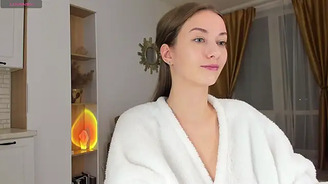 Snapshot of Kelly_Summers chatting on February 2025 04:39:02 PM Kelly Summers online show from February 2025 04:39:02 PM