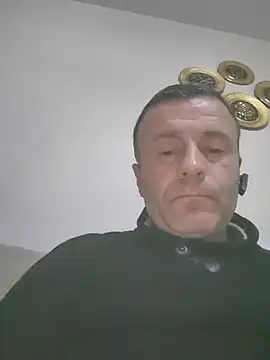 muscularsexy online show from February 2025 09:41:02 PM