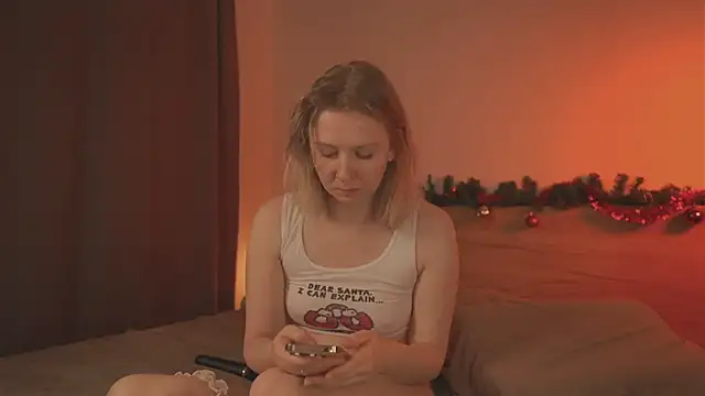 Snapshot of _Killer_Smile_ chatting on December 2024 01:43:02 PM Killer Smile online show from December 2024 01:43:02 PM