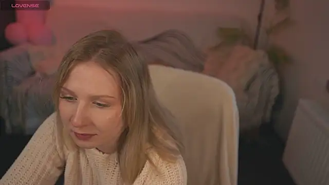 Snapshot of _Killer_Smile_ chatting on February 2025 10:59:02 AM Killer Smile online show from February 2025 10:59:02 AM