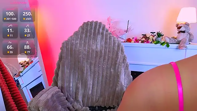    Emily    online show from February 2025 07:34:01 AM