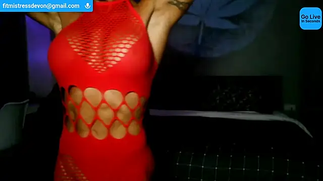 Snapshot of Devon2020 chatting on June 2026 12:00:01 PM Devon2020 online show from June 2026 12:00:01 PM