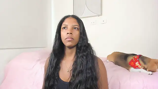 ZOEGARNER01 online show from June 2026 07:25:01 PM