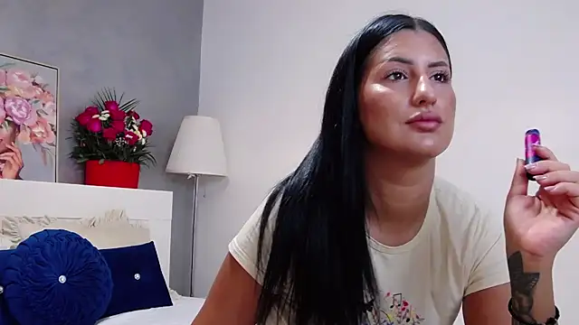 Snapshot of RebeccaRyen chatting on November 2025 11:26:02 PM RebeccaRyen online show from November 2025 11:26:02 PM