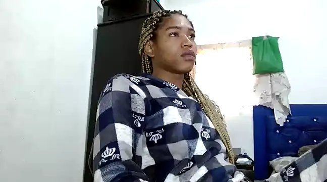 Snapshot of angelamarie1 chatting on January 2025 02:55:02 PM angelamarie1 online show from January 2025 02:55:02 PM