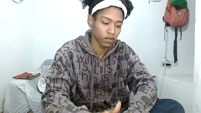 Snapshot of angelamarie1 chatting on November 2025 09:59:01 PM angelamarie1 online show from November 2025 09:59:01 PM