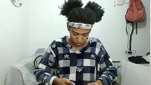 Snapshot of angelamarie1 chatting on November 2025 03:16:02 AM angelamarie1 online show from November 2025 03:16:02 AM