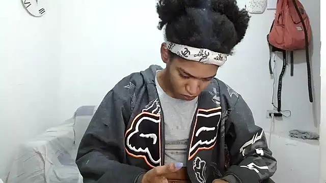 Snapshot of angelamarie1 chatting on November 2025 10:36:02 AM angelamarie1 online show from November 2025 10:36:02 AM