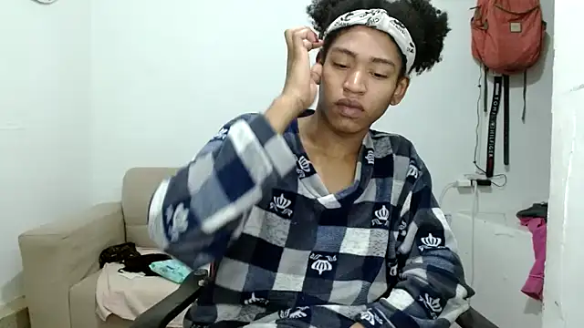 Snapshot of angelamarie1 chatting on November 2025 09:48:02 AM angelamarie1 online show from November 2025 09:48:02 AM