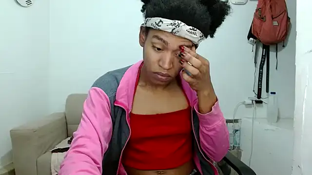 Snapshot of angelamarie1 chatting on November 2025 06:52:01 AM angelamarie1 online show from November 2025 06:52:01 AM