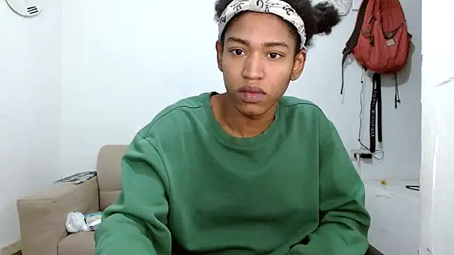 Snapshot of angelamarie1 chatting on November 2025 05:49:01 PM angelamarie1 online show from November 2025 05:49:01 PM