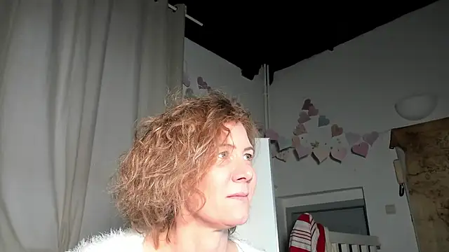 Lola Belgium online show from February 2025 04:07:01 PM