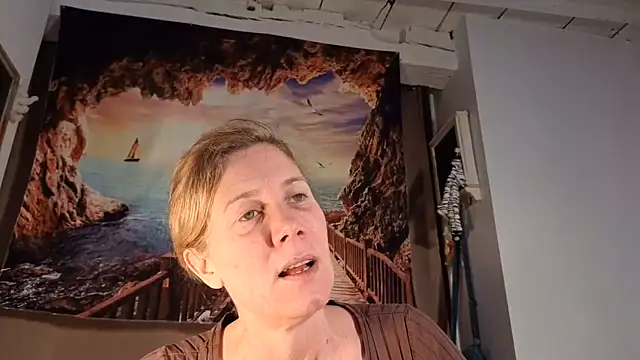 Snapshot of Lola_Belgium chatting on May 2026 06:30:01 AM Lola Belgium online show from May 2026 06:30:01 AM