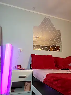 LucyKims online show from April 2026 04:05:01 PM