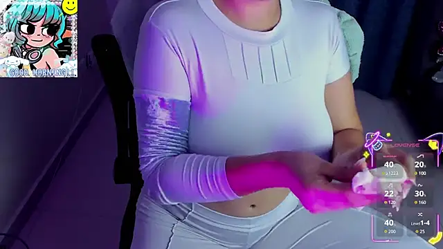 Snapshot of Roxy_clark chatting on November 2025 07:55:01 AM Roxy clark online show from November 2025 07:55:01 AM